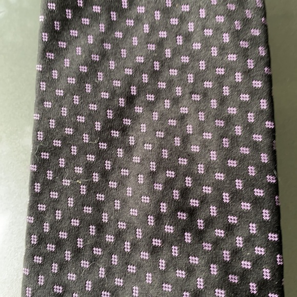 CLASSIC BURBERRY 100% SILK MADE IN ITALY - Picture 2 of 4